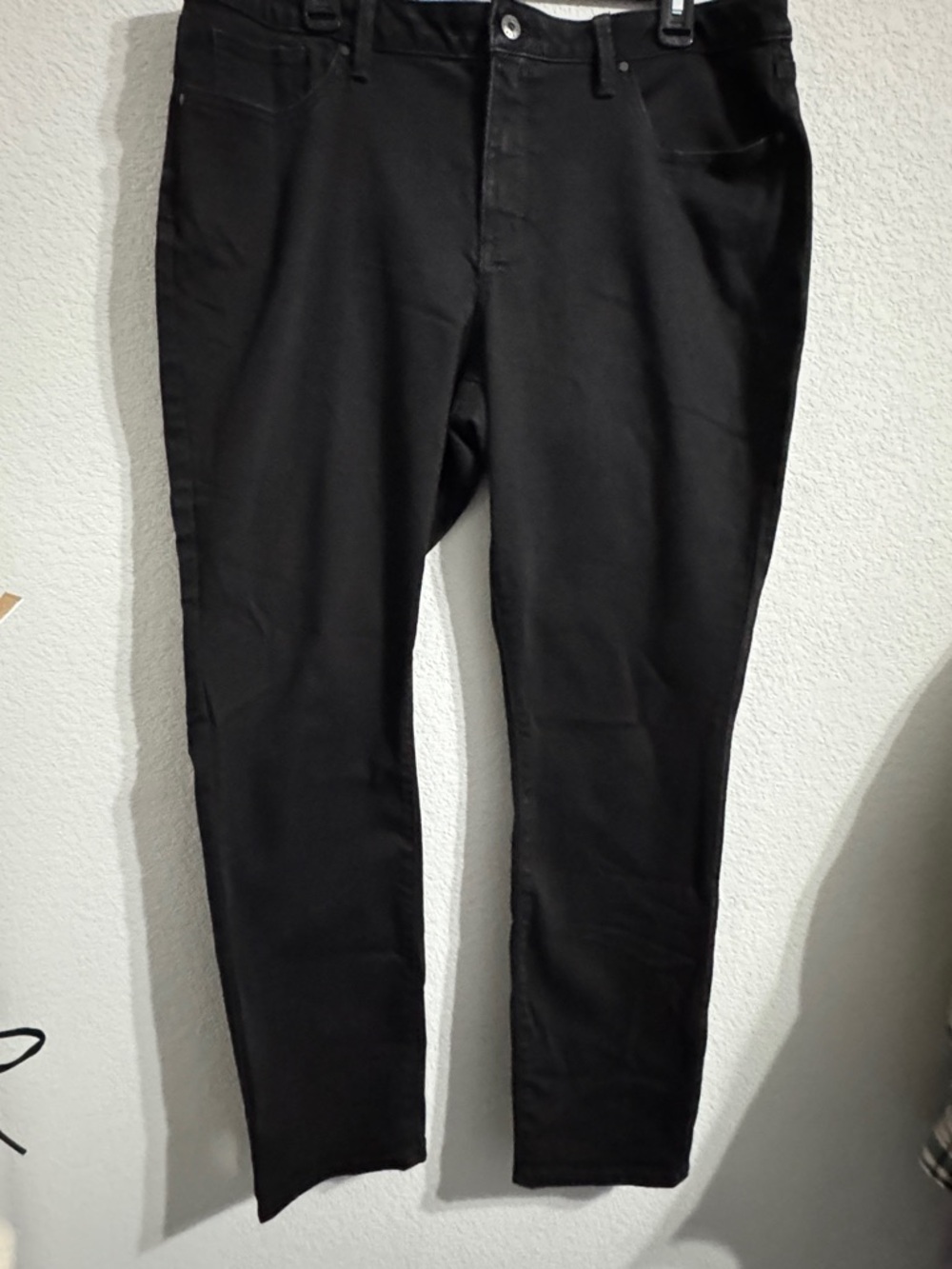 a.n.a Black Skinny Jeans - Sleek Fit